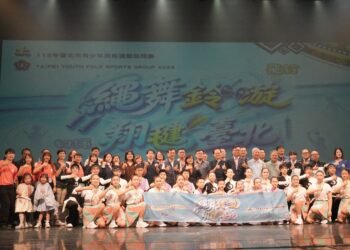 繩舞鈴漩躍國際!北市青少年民俗團公演爆滿 今飛韓國拚文化外交 9 繩舞鈴漩躍國際!北市青少年民俗團公演爆滿 今飛韓國拚文化外交