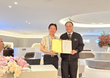 當大提琴遇上郵輪　張正傑獻樂祝賀　港務公司總公司與基隆分公司　「郵輪發展處」正式成軍