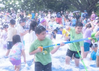 炎炎夏日「115年屏東夏日泡泡趴」 將於 7 月 18 日在千禧公園引爆 12 炎炎夏日「115年屏東夏日泡泡趴」 將於 7 月 18 日在千禧公園引爆