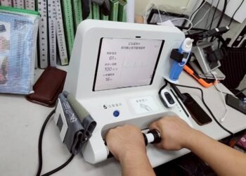 消防員每日自主量測　基隆導入科技預防健康風險