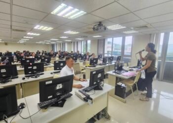基市府攜手崇右開辦AI數據分析班 助失業者搶攻數位商機 7 基市府攜手崇右開辦AI數據分析班 助失業者搶攻數位商機