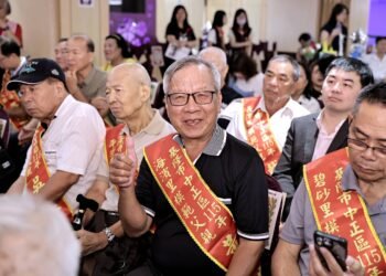 基隆中正區表揚28位模範父親　謝國樑：打造有愛城市