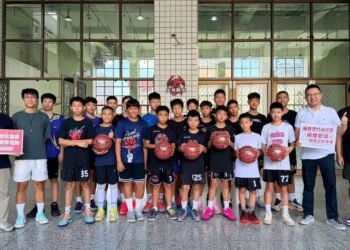 躍動世代協會送愛進校園 讓每個孩子都有追夢機會 7 躍動世代協會送愛進校園 讓每個孩子都有追夢機會