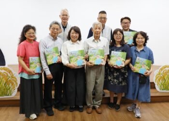 嘉義市《穿城之水─道將圳》繪本發表！以台語重現300年城市記憶