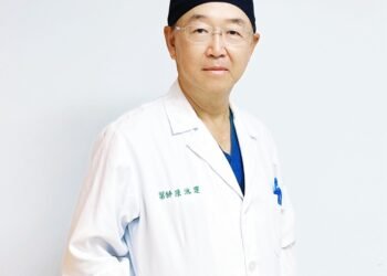 酒後狂吐「食道炸裂」胸痛喘不停　命懸一線　新北聯醫靠這招成功搶命