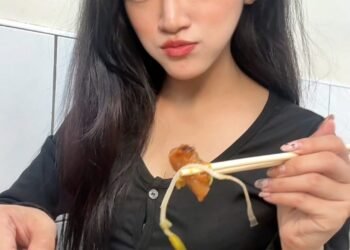 臺北夜市打牙祭 人氣部落客「羊羊」開箱萬華經典小吃 8 臺北夜市打牙祭 人氣部落客「羊羊」開箱萬華經典小吃