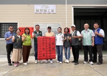 115年雲嘉南地區安全優質酪梨評鑑結果出爐 臺南山上區傅鏡州農友勇奪冠軍 8 115年雲嘉南地區安全優質酪梨評鑑結果出爐 臺南山上區傅鏡州農友勇奪冠軍