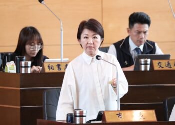 中央大幅下修社宅總量交由地方政府承擔 盧市長籲收回成命:盼中央地方攜手落實居住正義 8 中央大幅下修社宅總量交由地方政府承擔 盧市長籲收回成命:盼中央地方攜手落實居住正義