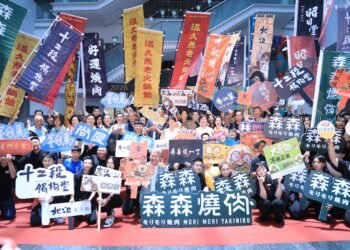 台中鍋烤節擦亮「鍋烤之都」品牌 餐飲銷售額3年增近300億元 11 台中鍋烤節擦亮「鍋烤之都」品牌 餐飲銷售額3年增近300億元