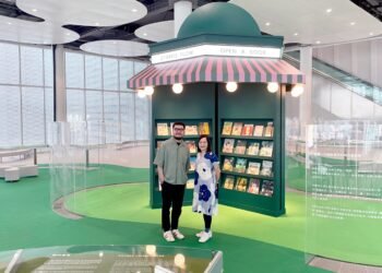在中市圖散步閱讀森林 繪本作家莊世瑩及藝術家鄒駿昇與館員共策書展 3 在中市圖散步閱讀森林 繪本作家莊世瑩及藝術家鄒駿昇與館員共策書展