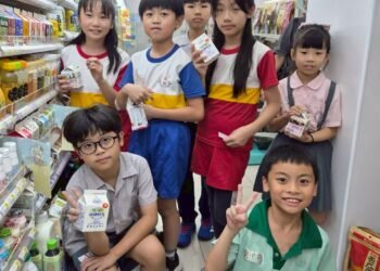 中市照顧兒童營養全面大升級! 免費午餐開學首週幸福加菜 大雞腿登場、有鈣讚全年不中斷 8 中市照顧兒童營養全面大升級! 免費午餐開學首週幸福加菜 大雞腿登場、有鈣讚全年不中斷