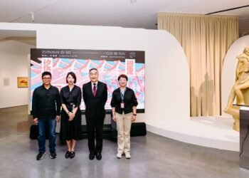 從電影看板到建築設計 中美館「搖擺阿哥哥」重現王水河的摩登台中 7 從電影看板到建築設計 中美館「搖擺阿哥哥」重現王水河的摩登台中