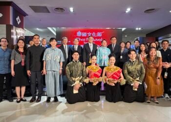 走出台北 移師台中!2026泰國文化節盛大開幕 鄭副市長:台中與泰國友好關係日益密切 4 走出台北 移師台中!2026泰國文化節盛大開幕 鄭副市長:台中與泰國友好關係日益密切