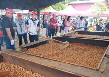 中寮龍眼文化季熱鬧登場 傳統起灶飄香行銷在地優質農產 6 中寮龍眼文化季熱鬧登場 傳統起灶飄香行銷在地優質農產