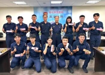 實習圓滿落幕 溪警分局舉辦座談會溫馨歡送實習生 8 實習圓滿落幕 溪警分局舉辦座談會溫馨歡送實習生