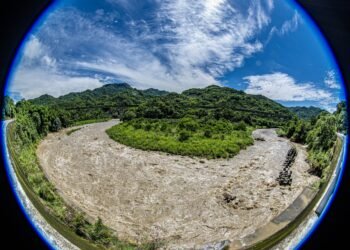 天災地變難預計 時時警戒勿大意 13 天災地變難預計 時時警戒勿大意
