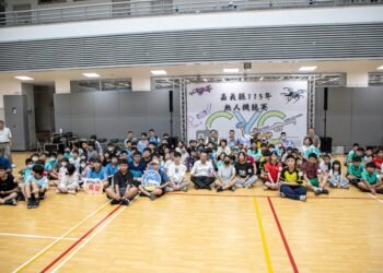 嘉義無人機競賽登場　73隊挑戰穿越賽與無人機足球