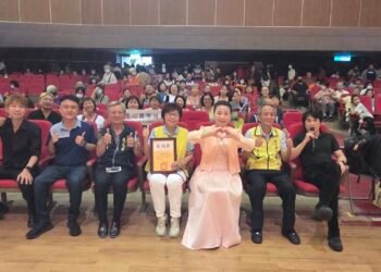 搖滾與文學交織的生命對話　玫瑰墓樂團　8/22埔里藝文中心感動演出