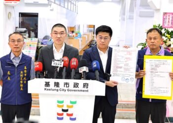 謝國樑促台肥速交租約 一週內核發六合停車場使用許可 9 謝國樑促台肥速交租約 一週內核發六合停車場使用許可