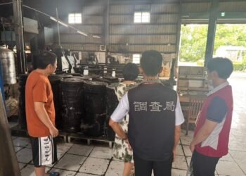 苦茶油爆混中國苦茶籽 北檢嘉檢17路搜索威加、源春製油 6 苦茶油爆混中國苦茶籽 北檢嘉檢17路搜索威加、源春製油
