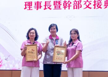 竹縣婦女會大團結力挺徐欣瑩 楊文科縣長再喊「一定要讓徐欣瑩當選」 6 竹縣婦女會大團結力挺徐欣瑩 楊文科縣長再喊「一定要讓徐欣瑩當選」