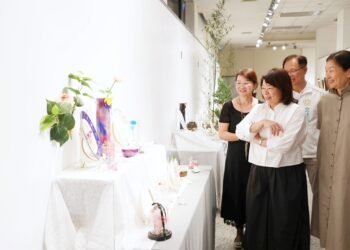 「蝶戀花」瓷繪聯展倒數2天 黃敏惠邀民眾走進嘉義感受生活美學 10 「蝶戀花」瓷繪聯展倒數2天 黃敏惠邀民眾走進嘉義感受生活美學