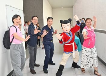 諸葛四郎大戰「網路魔鬼黨」 嘉警親子日教兒少防詐自保 11 諸葛四郎大戰「網路魔鬼黨」 嘉警親子日教兒少防詐自保