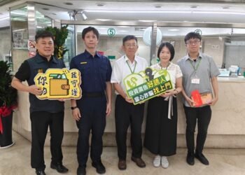 假投資、假交友套路騙很大!嘉義市警銀聯手攔詐 今年保住6000萬 3 假投資、假交友套路騙很大!嘉義市警銀聯手攔詐 今年保住6000萬