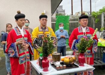 流浪毛孩最後一程 嘉義城隍爺赴動保園區超度拔薦 7 流浪毛孩最後一程 嘉義城隍爺赴動保園區超度拔薦